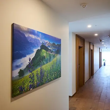 Hisa Ancka, - 3 Min To The Airport Hotel 3*