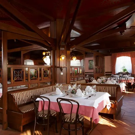 Hisa Ancka, Sencur - 3 Min To The Airport 호텔 크란