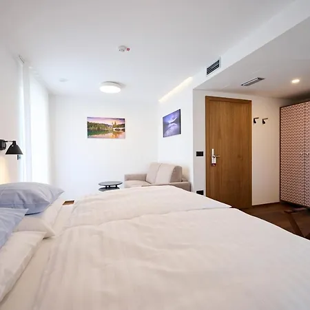 Hisa Ancka, Sencur - 3 Min To The Airport 크란