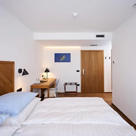 Hisa Ancka, - 3 Min To The Airport 3* Sencur