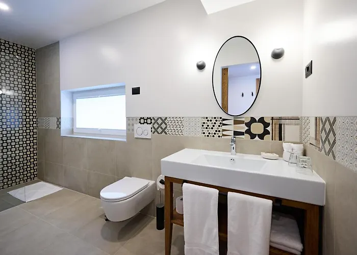 Hisa Ancka, Sencur - 3 Min To The Airport Hotel 3*